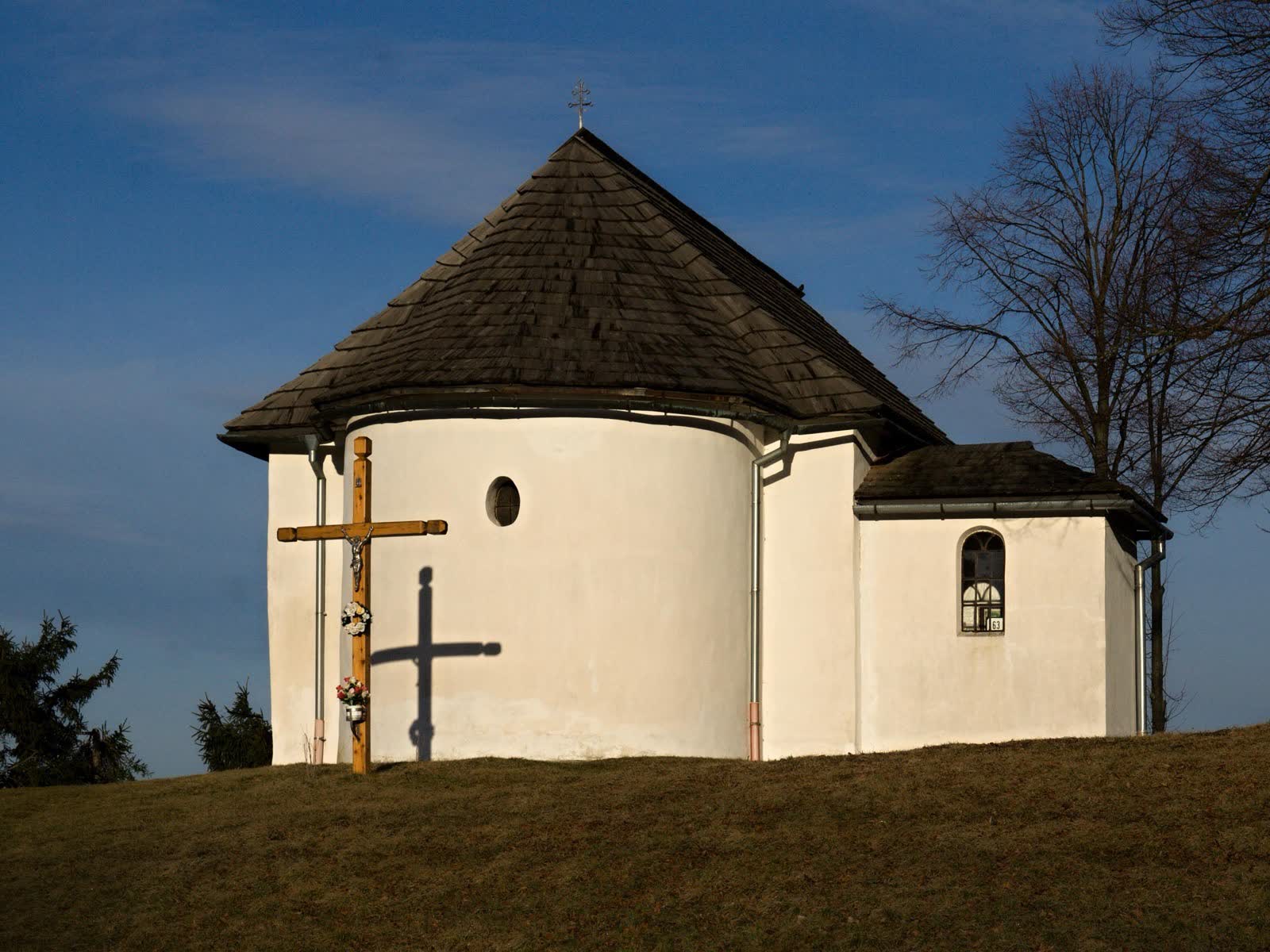 Kostolík v Trstenom na jar